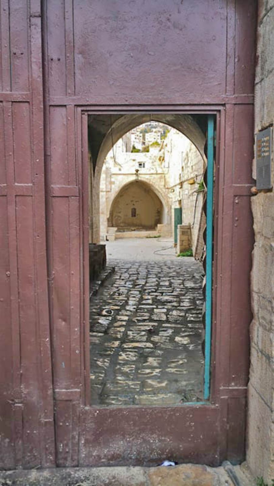 مدخل القصر من الخارج